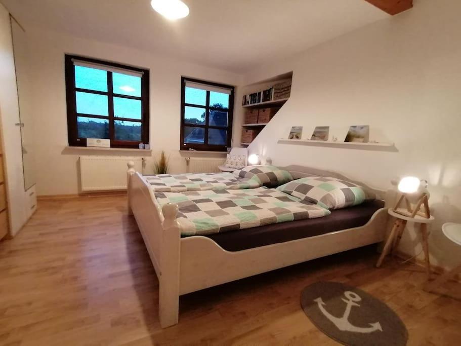 Ferienwohnung Fernblick Osdorf エクステリア 写真