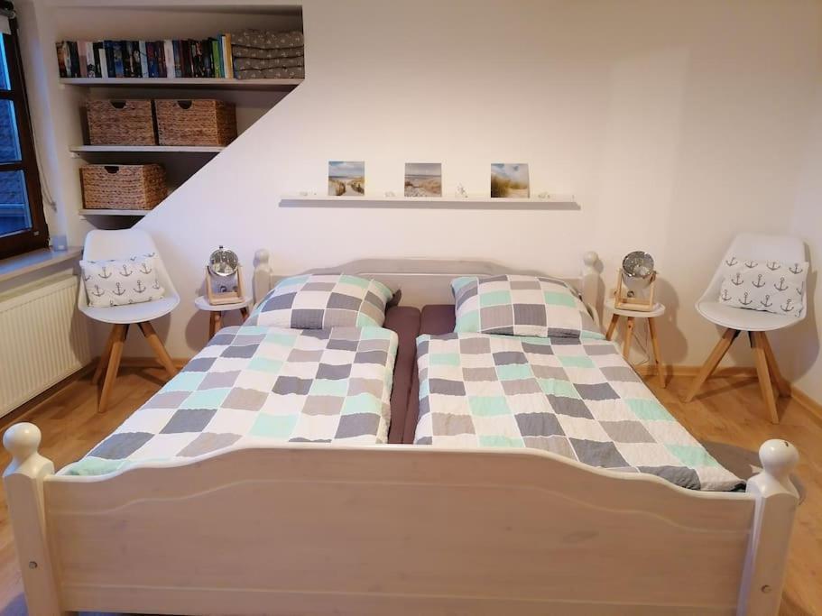 Ferienwohnung Fernblick Osdorf エクステリア 写真